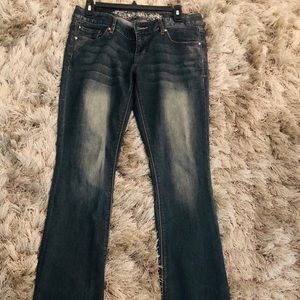 $8!! **SALE** Express Jeans!!! 6R Barely Boot